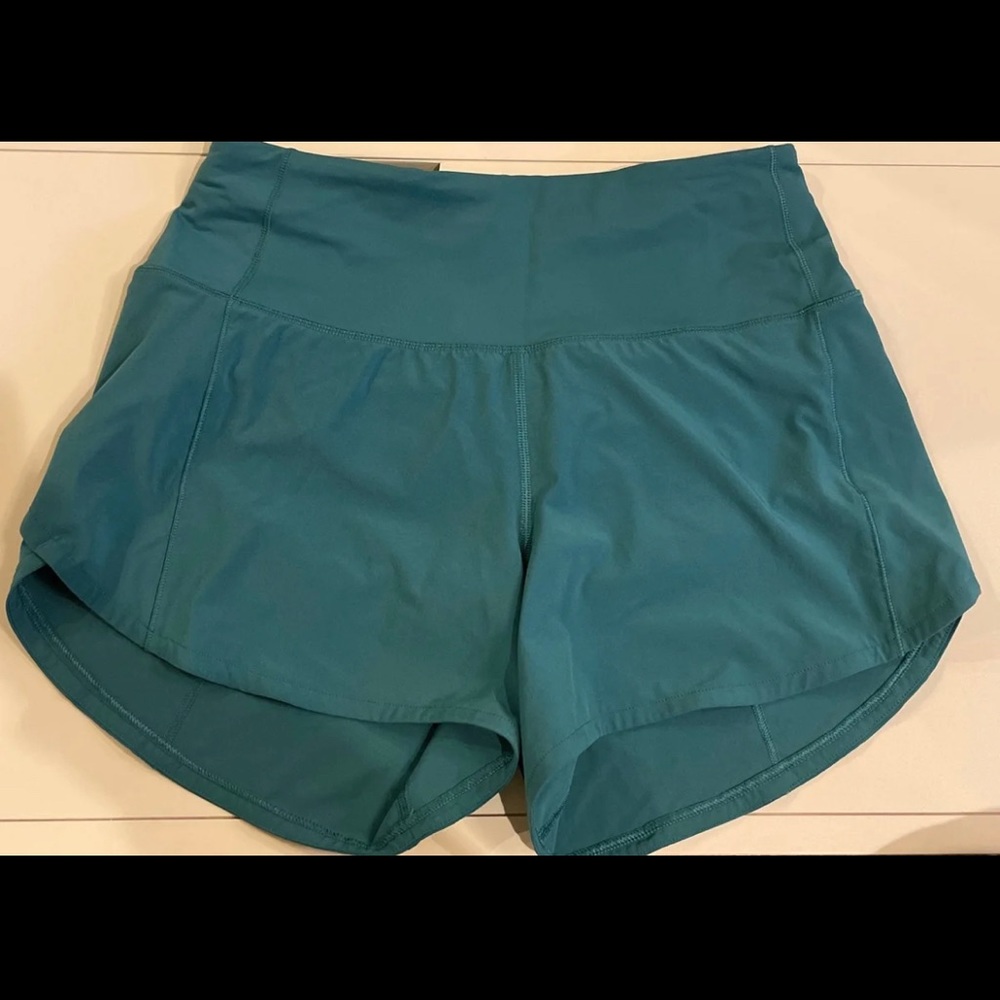 Lululemon Speed up high rise shorts 4” inseam